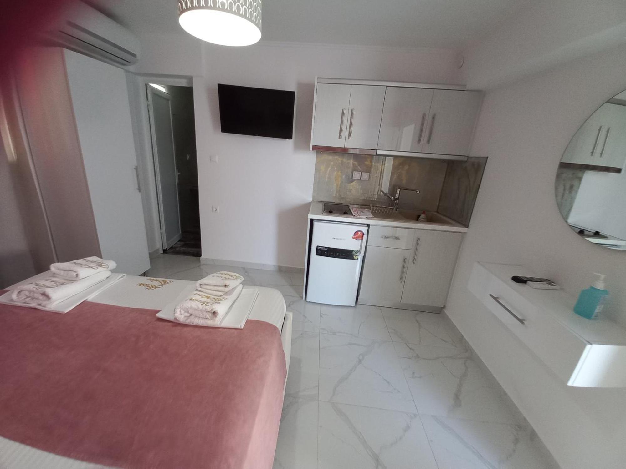 House Blerina Bed & Breakfast Sarti Room photo